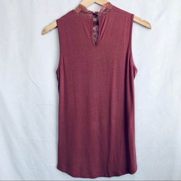 Knit & Lace Mock Neck Sleeveless Top - Picture 6 of 10